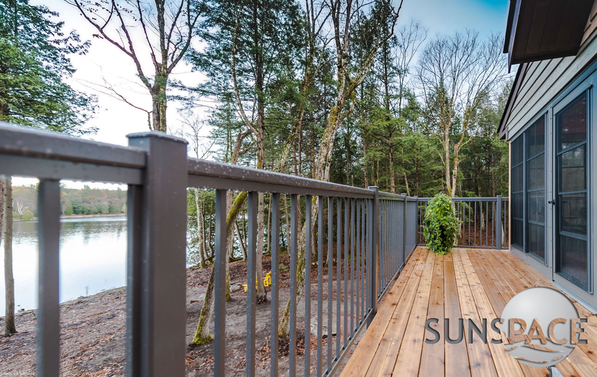 sunspace-traditional-picket-railing-fence_0003